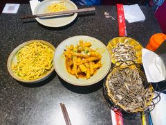 -俏巴妹烤鱼香锅(奥体店)