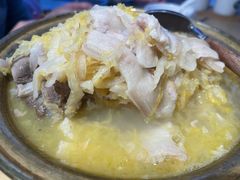 大骨头炖酸菜-关东小磨东北菜(上海长风大悦城店)