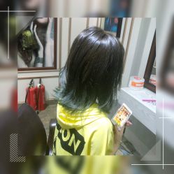 当晚拍摄-愉己冥想·护发专门店