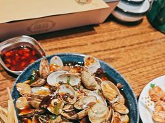 -蚝堡海鲜·威海菜·海肠捞饭·烧烤·亚洲吃蚝公司(幸福门店)