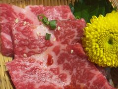 -山川小町·极番烧肉(新地假日广场店)