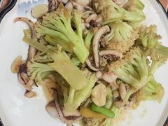 -荣基四海一家·家常菜·海鲜大排档(新安店)