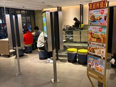 -麦当劳(静安寺店)