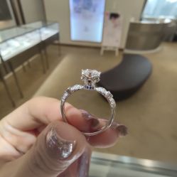 -钻石小鸟钻戒婚戒定制(石路店)