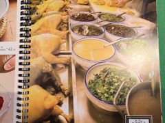 -云海肴·汽锅鸡·云南菜(天山百盛优客店)