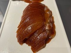 酥不腻烤鸭-小大董·烤鸭(观景餐厅·南京西路店)