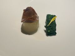 鲍鱼拼冬瓜和炝拌板蓝根苗-广舟(千禧店)