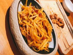 -莲香西域·正宗新疆菜(龙华店)