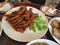 -爱的果实月嫂育婴师(世纪东方店)