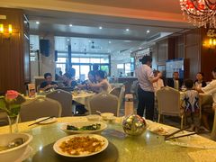 -鹏城人家海鲜酒家·23年老字号(较场尾店)