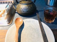 -老牌坊云南鱼豆花火锅(哈西万达店)