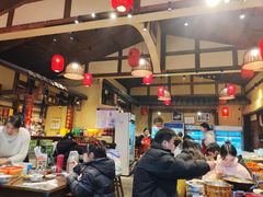 -富正毅三下锅·湘西韵味(天门山索道店)
