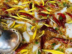 -江渔儿酸菜鱼(万科东荟城店)