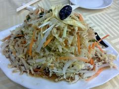 凉拌大白菜-那达慕蒙古风味酒楼