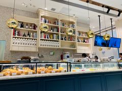 面包甜点陈列柜-法桐蛋糕·手作面包(万象城店)
