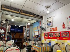 大堂-大湾金牌万州烤鱼(沙河店)