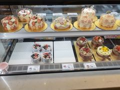 -花花卷卷·鲜食蛋糕(静安久光百货店)