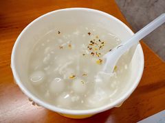 酒酿圆子-忆秦园小笼包(惠山古镇总店)