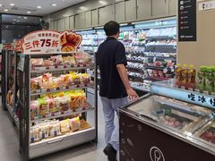 -全家便利店(上海南站站店)