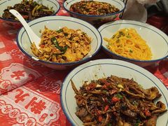 -荆九爷爆炒桥头三嫩(云南北路店)