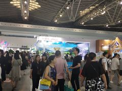 -东浩兰生上海世博展览馆