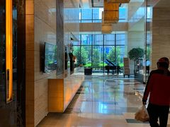 -上海龙之梦万丽酒店