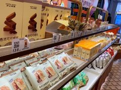 -沪上阿姨·臻选茶饮(上海环球港店)
