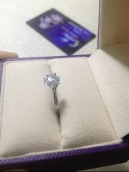 -威德钻石-克拉钻大本营(南京东路店)