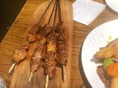 传统羊肉串-阿里家·新疆烤肉酒場 by MIG