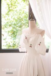 -Lady  Jane高端婚纱礼服馆
