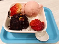 雪山草莓-满记甜品(龙湖长楹天街二店)