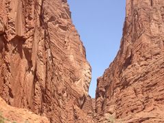 -天山神秘大峡谷