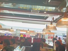 -渝是乎川渝小炒(新世界百货望京店)