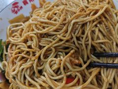 -郭小侠襄阳牛肉面·武汉热干面(洛溪店)