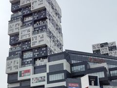 -资和信百货商场