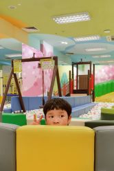 -莫莉幻想儿童乐园(武汉金银潭永旺店)