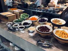 -航空港万怡酒店·万荟轩餐厅(航空港区远航路店)