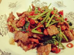 小炒黄牛肉-湘聚南县土菜馆(龙山二路店)