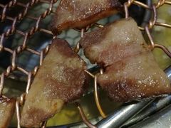 雪花80％厚切牛舌-老炉家木炭烤肉(长江国际店)