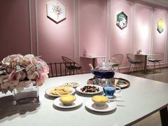 -金私燕鲜炖燕窝(万达店)
