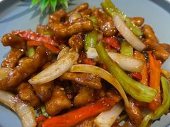 泰酱炒猪柳-Siam泰餐厅(水上公园店)