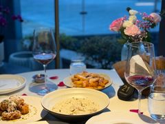 -MONICH牛排融合餐厅(和义大道购物中心店)