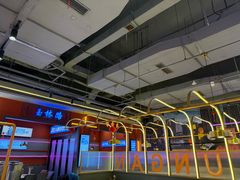 -钢管厂五区小郡肝串串香(蜀都万达店)