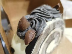 黑芝麻芝士犇犇卷-星巴克(豫园九曲桥店)