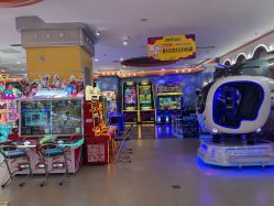-乐多星球潮玩中心(沈阳嘉里城店)
