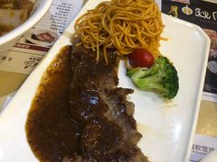 黑椒鸡排配意粉-新世界餐厅(万达店)