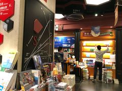 -西西弗书店&矢量咖啡(壹方购物中心店)