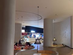 -涨巢·潮玩水疗局