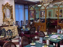 -秘密旅行Bonjour(黑金冠 江南西店)