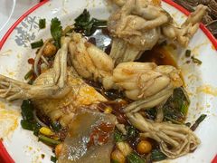 -烧哥美蛙肥肠鱼火锅·十五年社区店